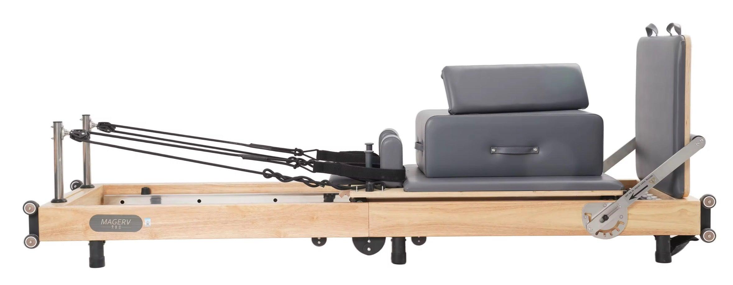 Foldbar professionel pilates reformer i massivt egetræ med læderbetræk